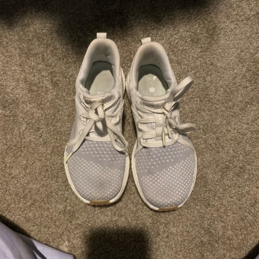 ADIDAS SNEAKERS